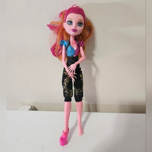 Monster High Gigi Grant Doll 13 Wishes - Picture 1 of 8